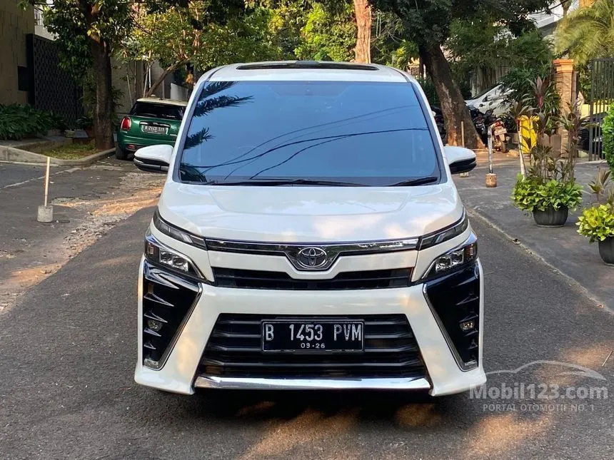 2019 Toyota Voxy Wagon