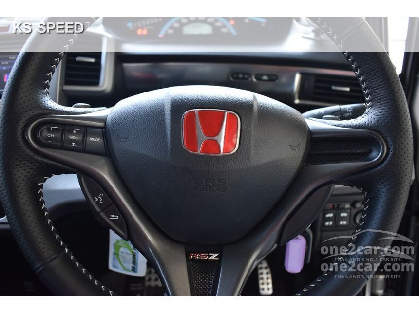 2013 Honda Freed EL Wagon