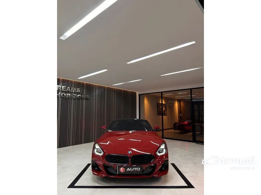 2024 BMW Z4 M40i Convertible