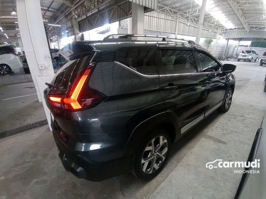 2022 Mitsubishi Xpander CROSS Premium Package Wagon