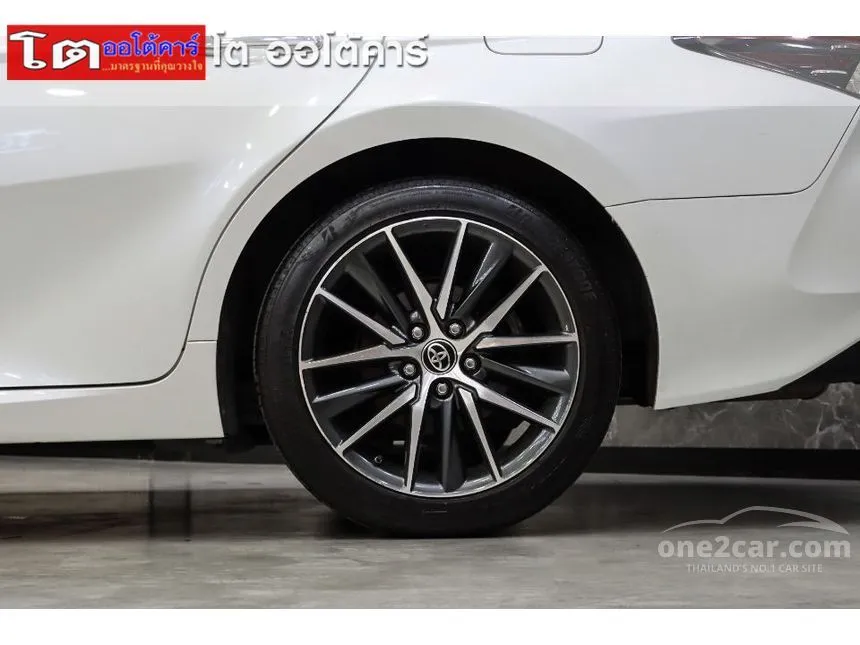 2021 Toyota Camry Premium Sedan