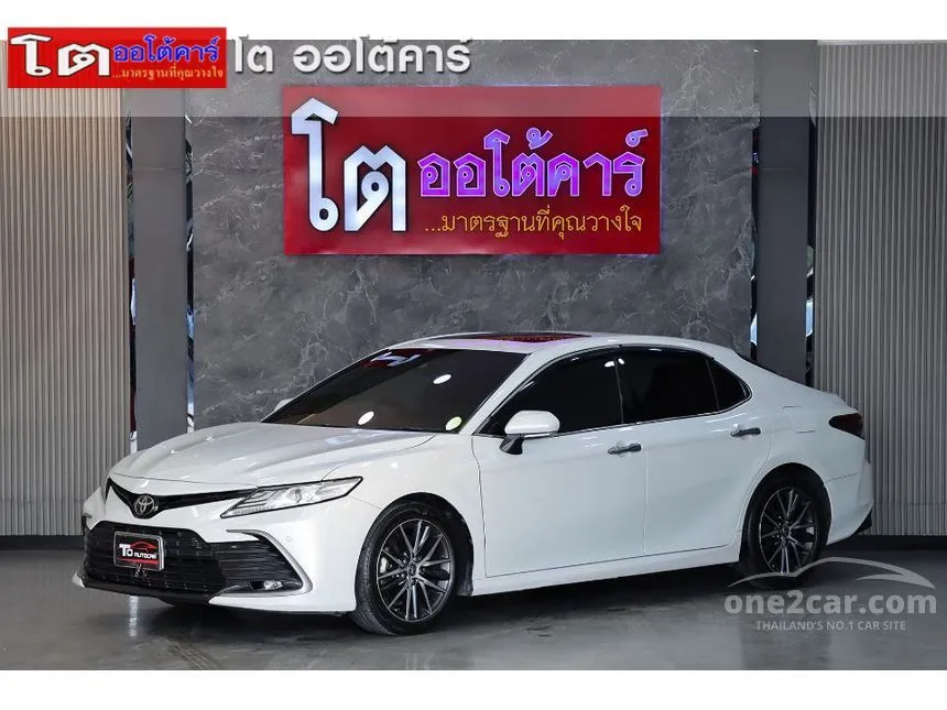 2021 Toyota Camry Premium Sedan