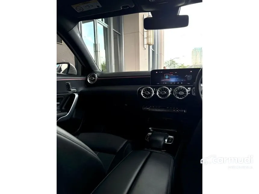 2019 Mercedes-Benz A200 progressive line Sedan