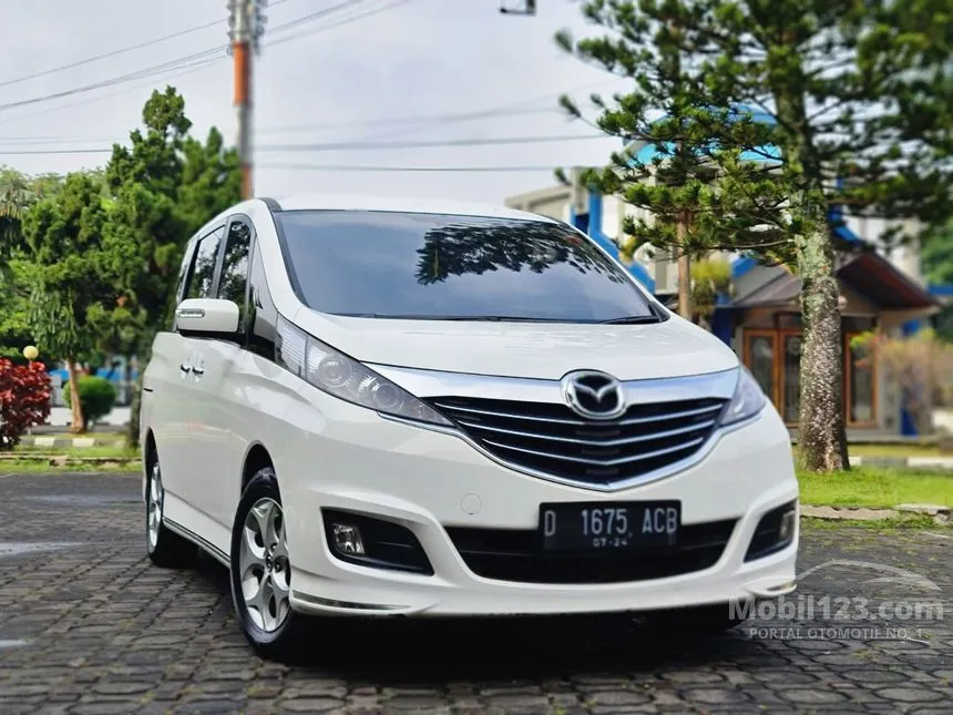 Jual Mobil Mazda Biante 2013 2.0 SKYACTIV A/T 2.0 di Jawa Barat Automatic MPV Putih Rp 215.000.000