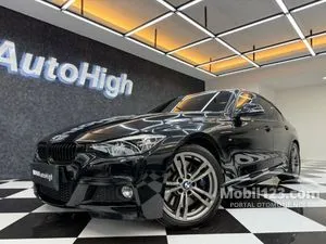 2019 BMW 330i 2.0 Sport Shadow Edition Sedan