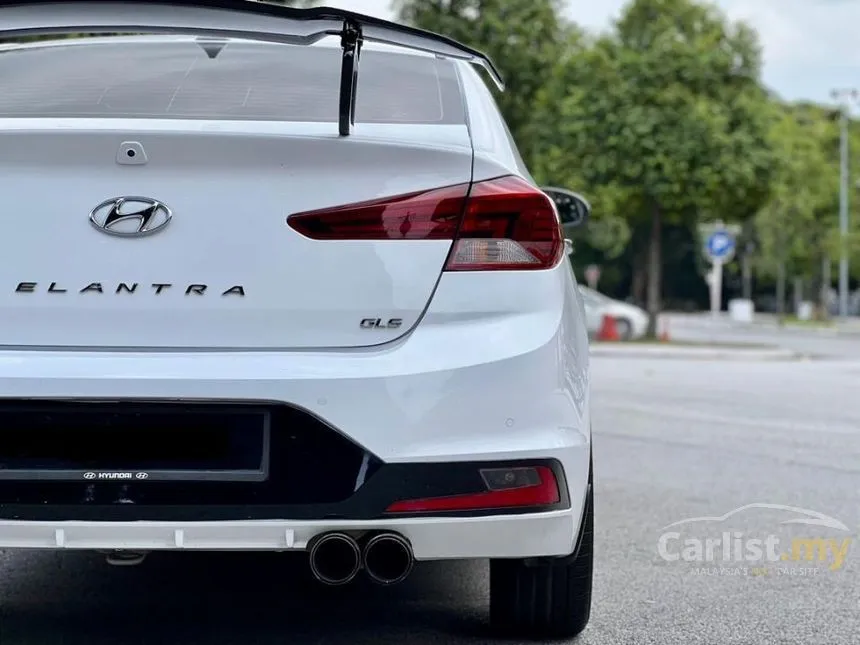 2019 Hyundai Elantra Executive Sedan