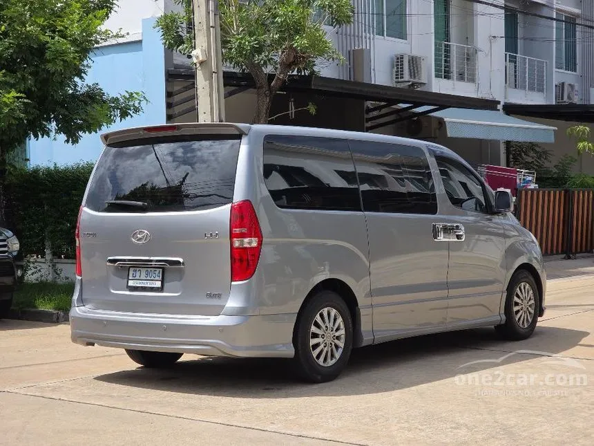 2016 Hyundai H-1 Elite Van