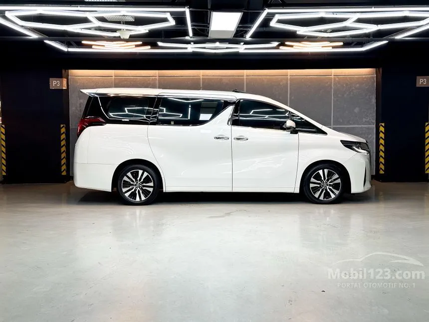 2021 Toyota Alphard G MPV