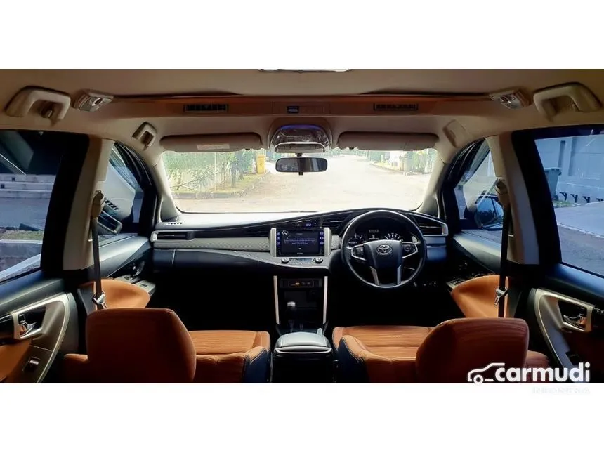 2016 Toyota Kijang Innova V MPV