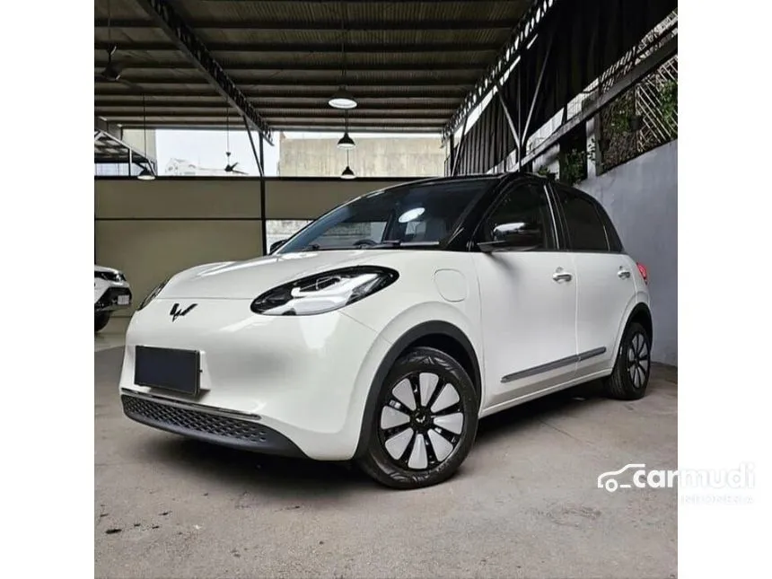 2024 Wuling Binguo EV Long Range Hatchback