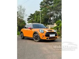 2016 MINI Cooper 2.0 S 5 Door Hatchback