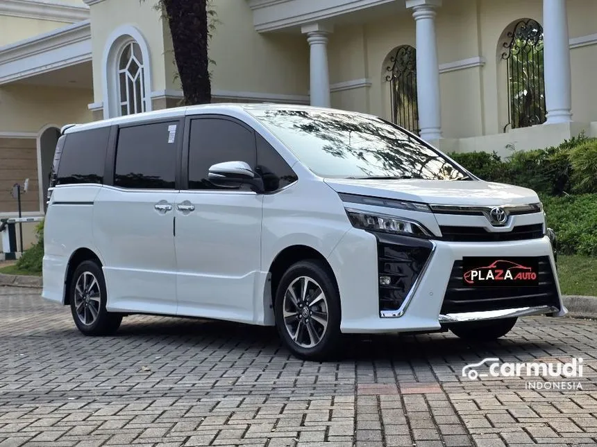 2020 Toyota Voxy Wagon