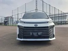 2022 Toyota Voxy 2.0 (Premium Color) MPV