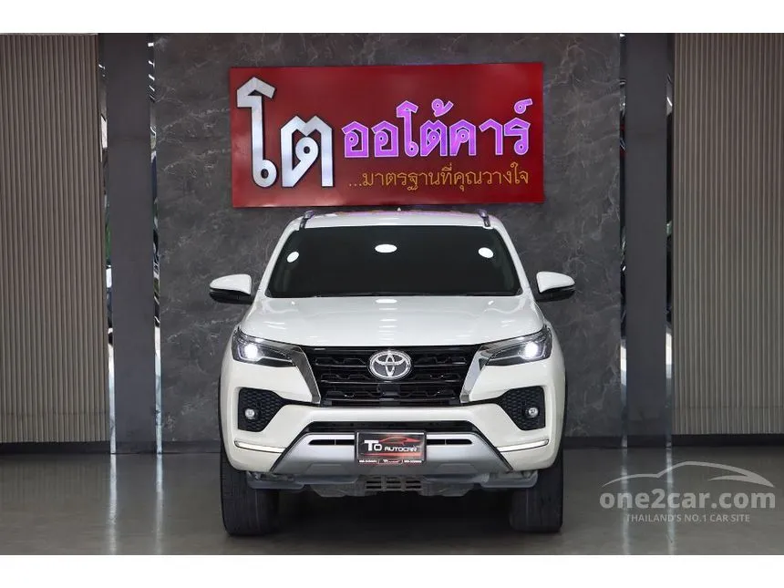 2021 Toyota FORTUNER V SUV