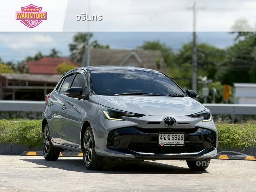 2023 Toyota YARIS Premium S Hatchback