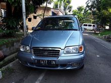 2004 Hyundai Trajet 2.0 GL8 MPV