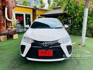 2022 Toyota YARIS 1.2 Entry Hatchback