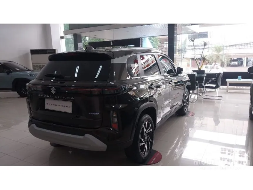 2025 Suzuki Grand Vitara GX SUV