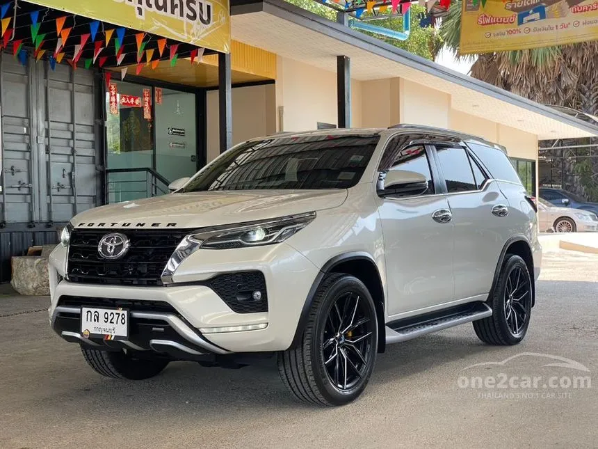 2021 Toyota FORTUNER V SUV