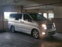 JUAL CEPAT !! 2008 NISSAN ELGRAND 2.5 AT MPV SILVER
