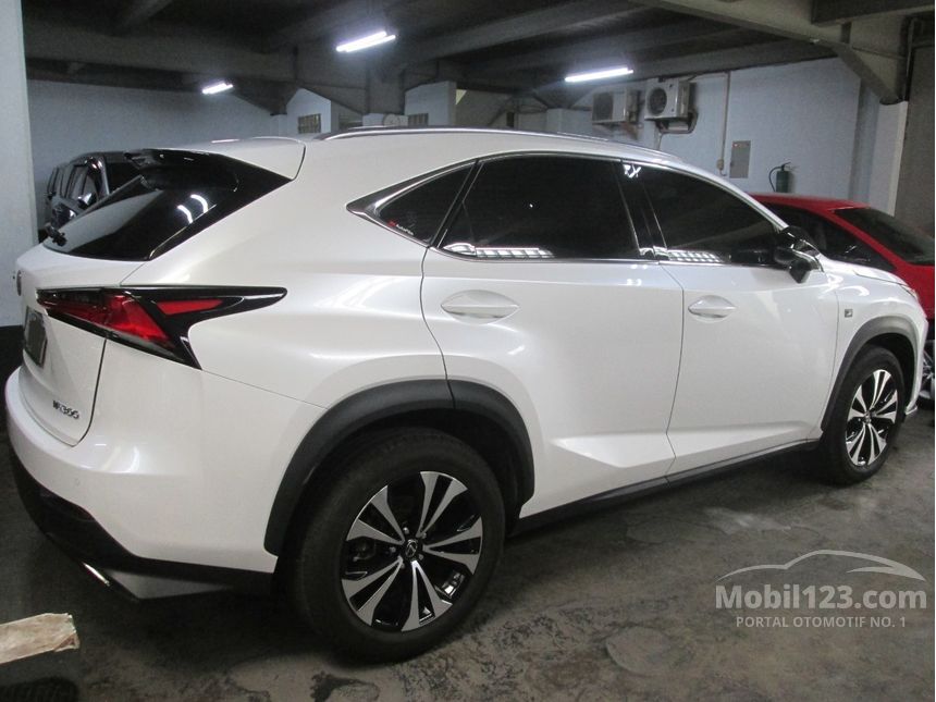 Jual Mobil Lexus NX300 2017 F-Sport 2.0 di Jawa Barat 