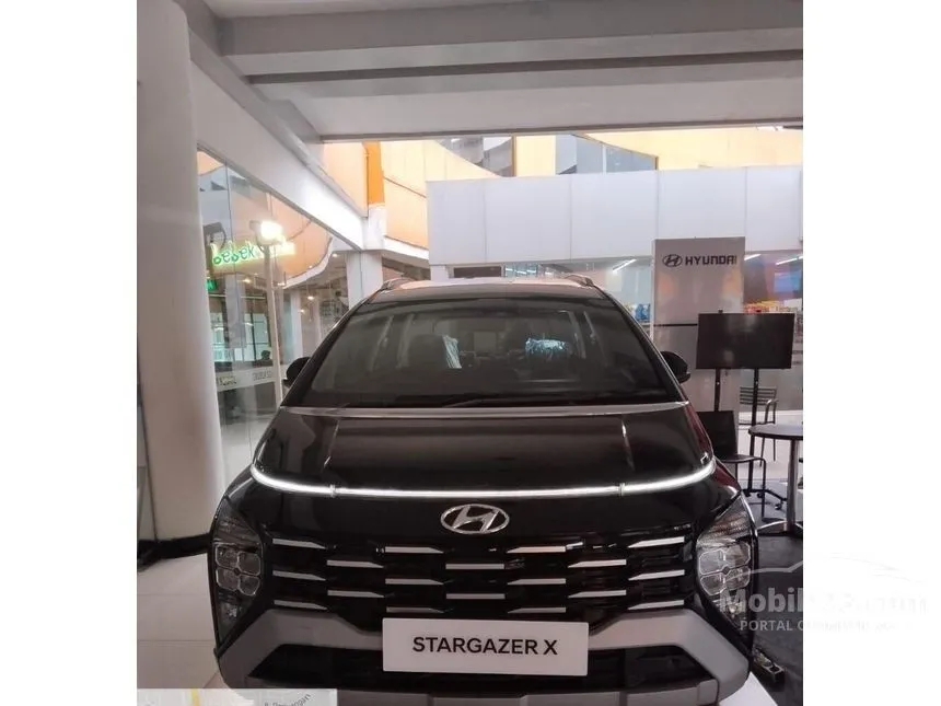 Jual Mobil Hyundai Stargazer X 2024 Prime 1.5 di Banten Automatic Wagon Hitam Rp 300.000.000