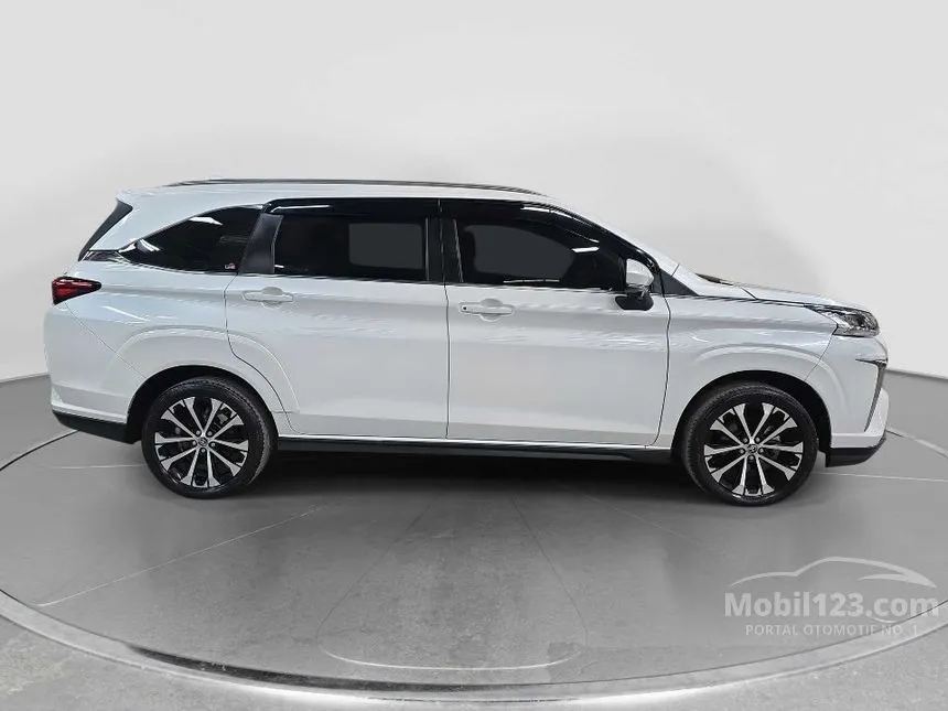 2023 Toyota Veloz Q (Premium Color) MPV