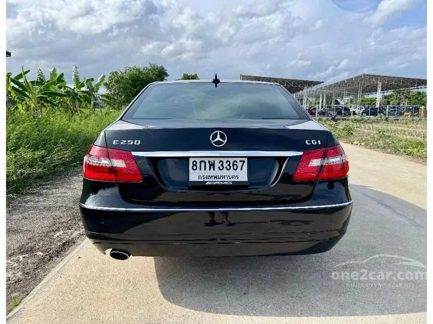 2012 Mercedes-Benz E250 Avantgarde BlueEFFICIENCY Sedan