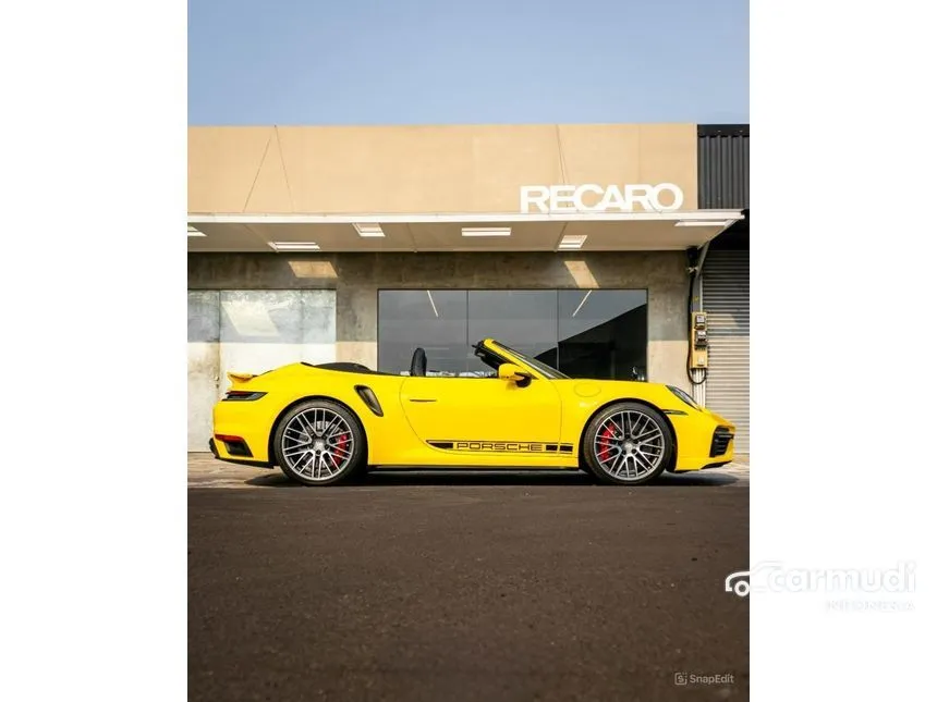 2022 Porsche 911 Turbo S Convertible