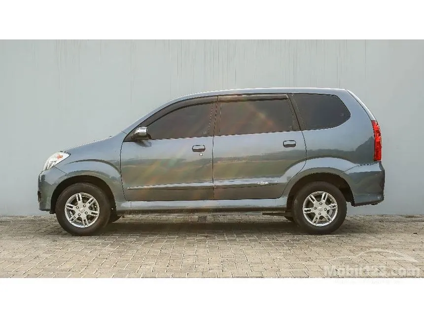2011 Daihatsu Xenia Xi Deluxe+ MPV