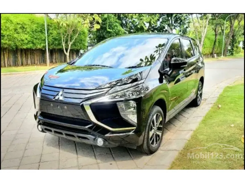 Jual Mobil Mitsubishi Xpander 2019 EXCEED 1.5 di Jawa Timur Automatic Wagon Hitam Rp 200.000.000