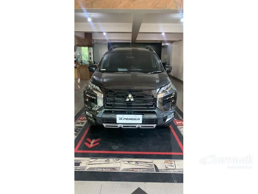 2024 Mitsubishi Xpander CROSS Premium Package Wagon