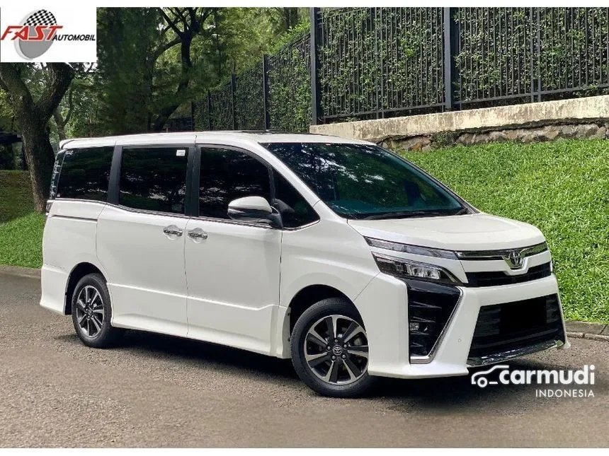 2019 Toyota Voxy Wagon