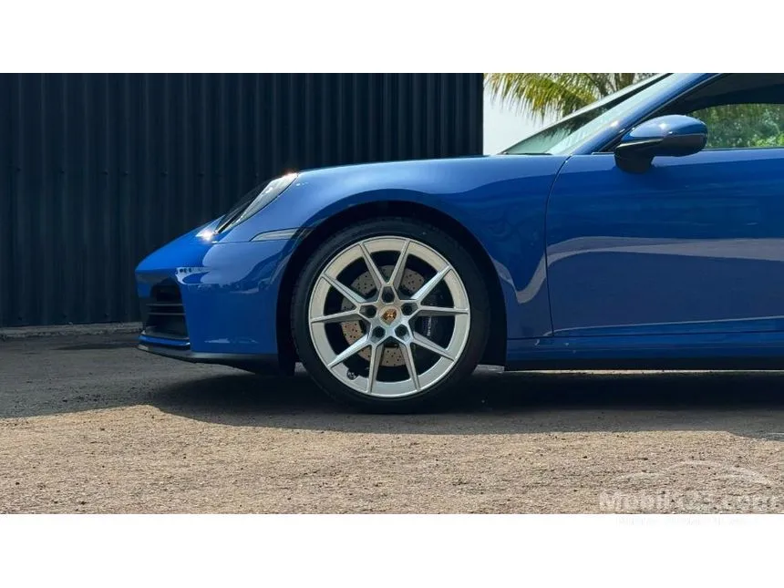 2025 Porsche 911 Carrera Coupe