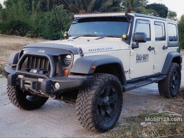 Wrangler Jeep  Murah 429 mobil  dijual di Indonesia 