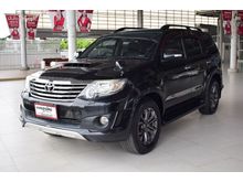 2014 Toyota Fortuner 3.0 (ปี 12-15) TRD Sportivo 4WD SUV AT