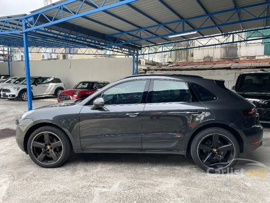 2017 Porsche Macan SUV