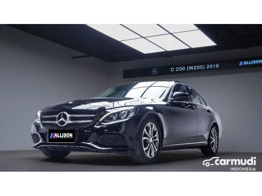 2016 Mercedes-Benz C200 Avantgarde Sedan