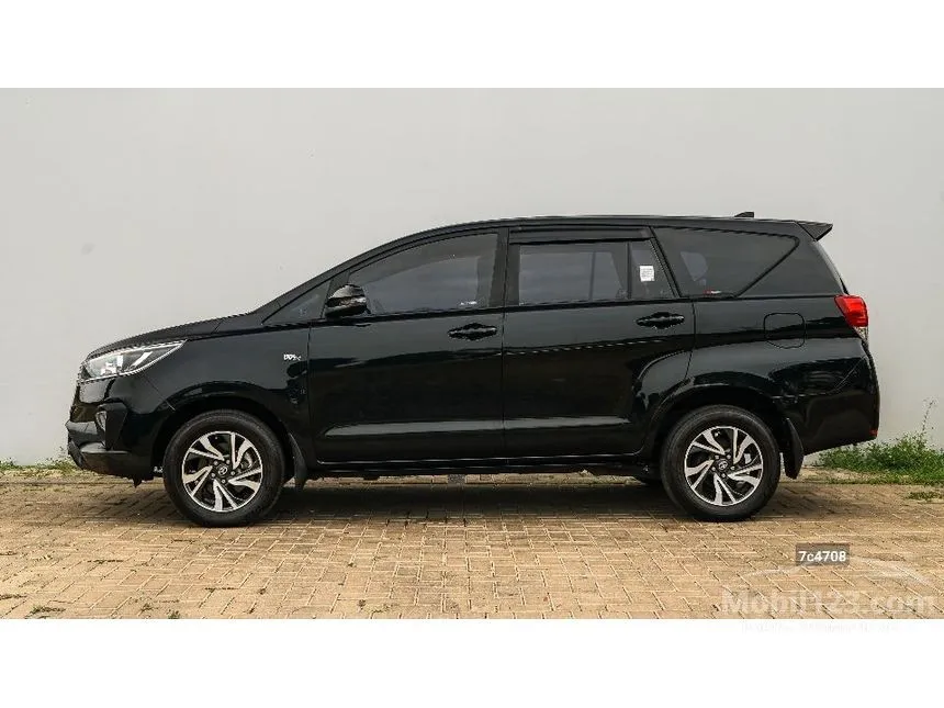 2022 Toyota Kijang Innova G MPV