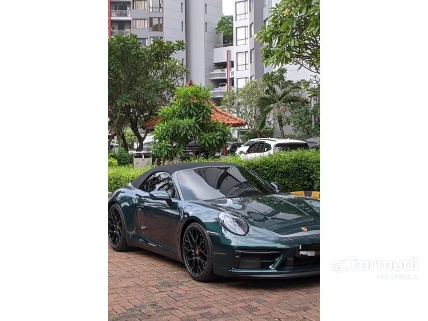 2023 Porsche 911 Carrera 4 GTS Cabriolet