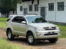 2006 Toyota Fortuner 2,7 G Lux SUV Bensin Matic Siap Langsung Pakai Cash/Credit