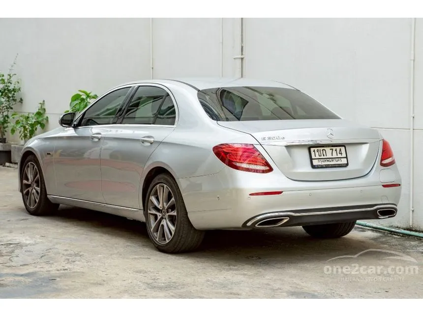 2020 Mercedes-Benz E300 e Avantgarde Sedan
