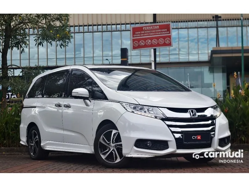 2015 Honda Odyssey Prestige MPV