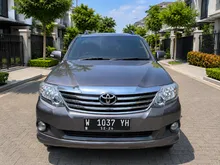 2011 Toyota Fortuner 2.5 G SUV Diesel