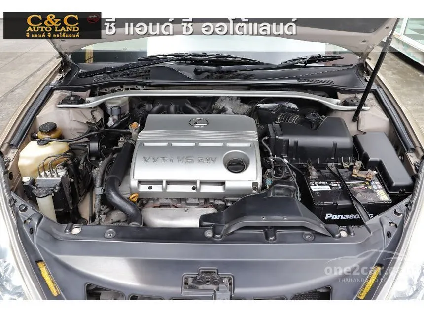 2004 Lexus ES300 Luxury Sedan