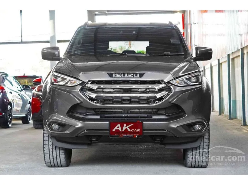 2020 Isuzu MU-X Ultimate SUV