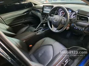2023 Toyota Camry 2.5 V Sedan
