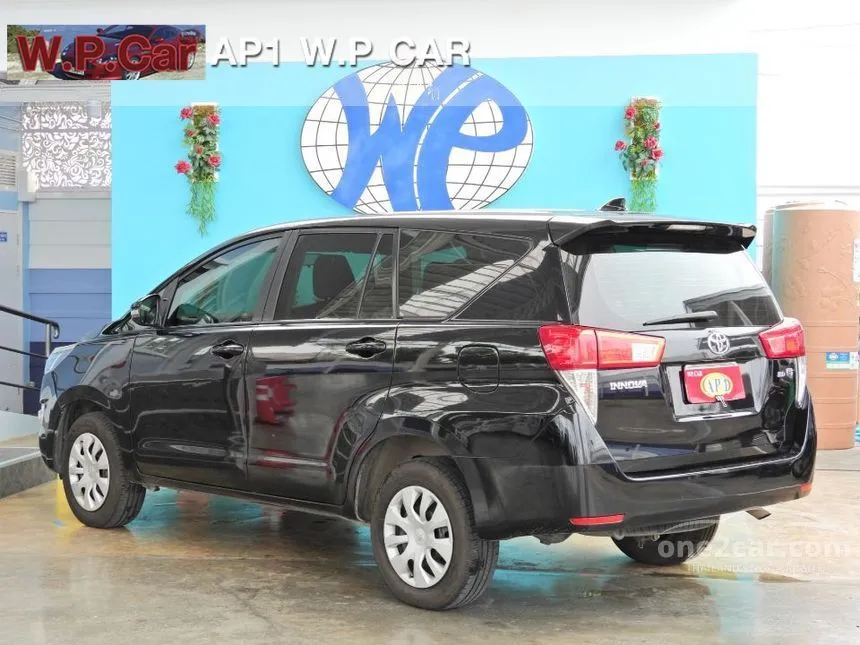 2020 Toyota INNOVA Crysta E Wagon
