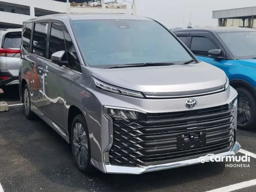 2024 Toyota Voxy Van Wagon