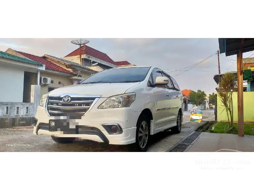 Jual Mobil Toyota Kijang Innova 2015 V 2.5 di Riau Automatic MPV Putih Rp 268.000.000